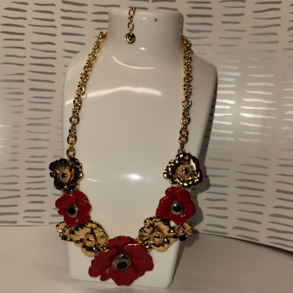 #2422, SIGNED TALBOTS, RED AND BLACK, GOLD TONE POPPY NECKLACE 18"IN